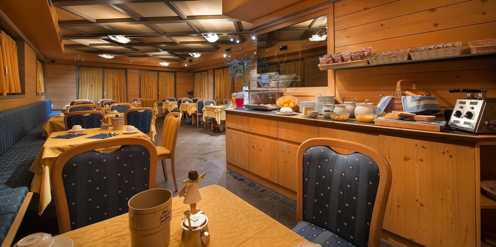 Hotel Marzia Livigno Exterior photo